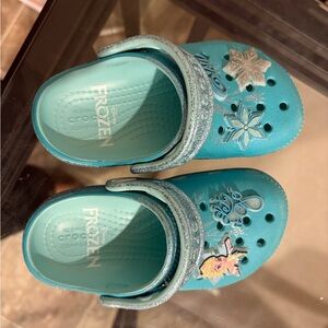 Frozen Elsa Crocs